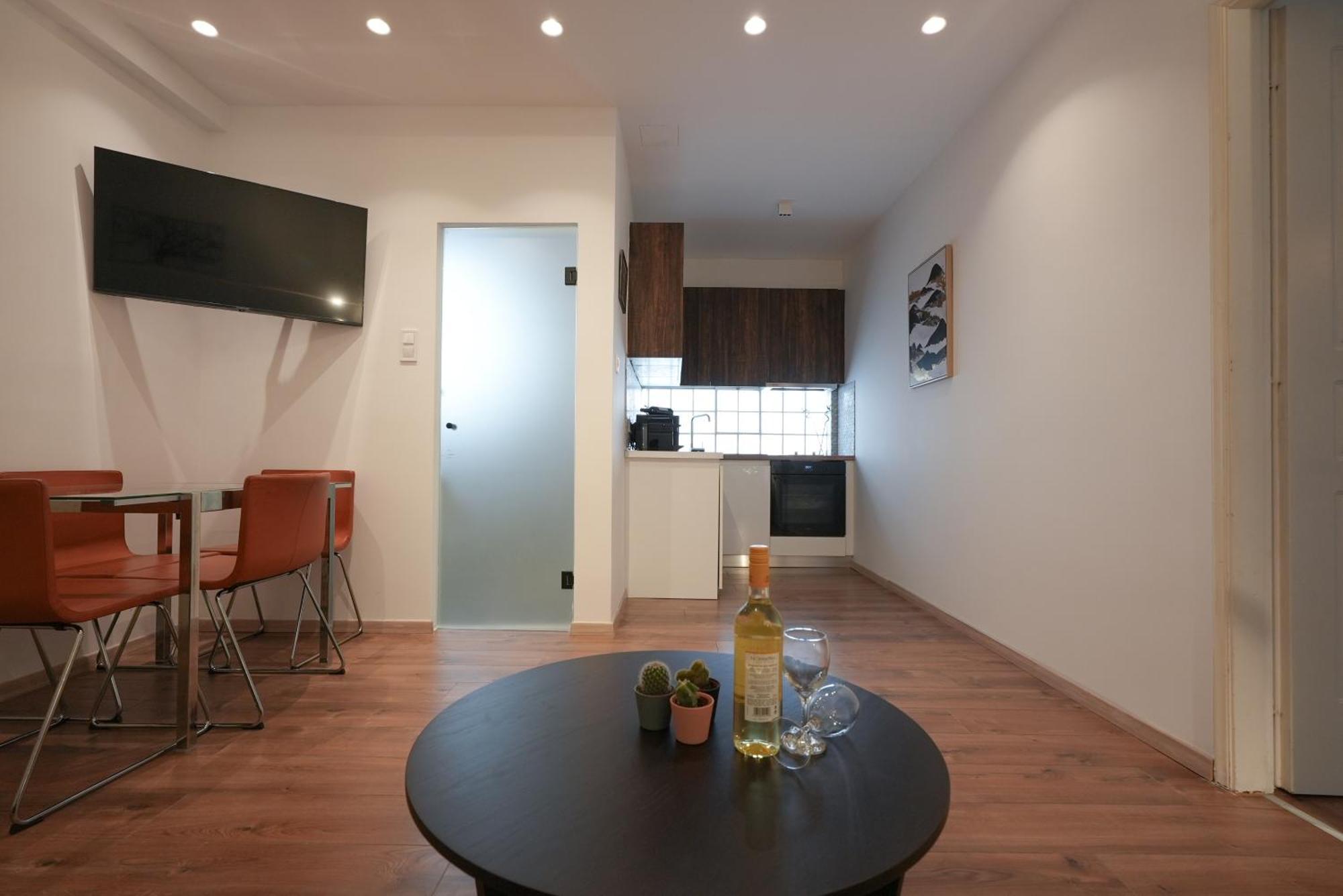 Syntagma Square, 50Sqm Nikis Luxurious Apartment Атина Екстериор снимка