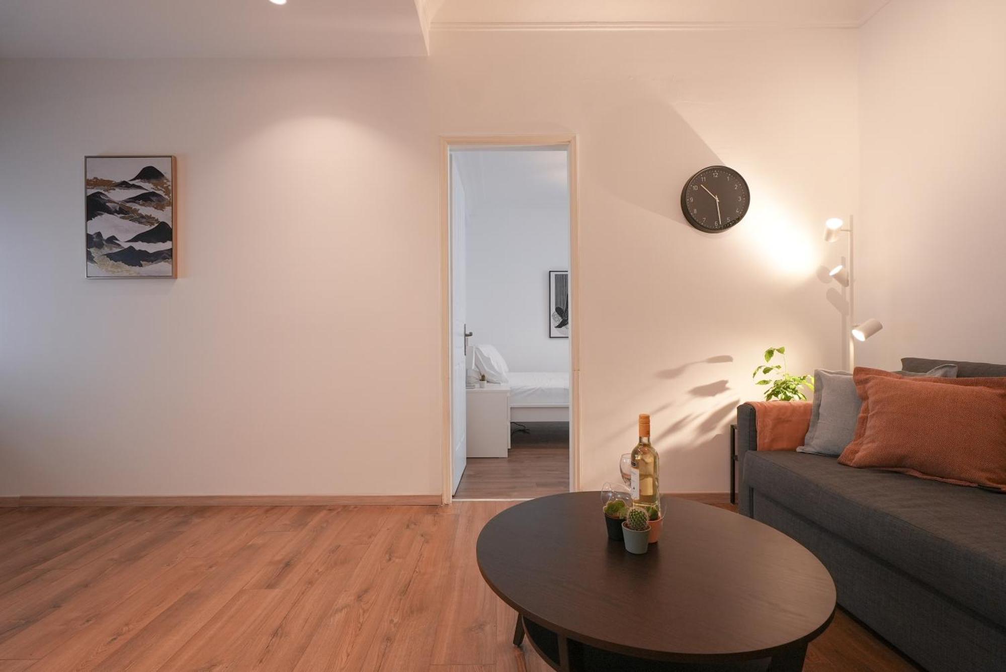 Syntagma Square, 50Sqm Nikis Luxurious Apartment Атина Екстериор снимка